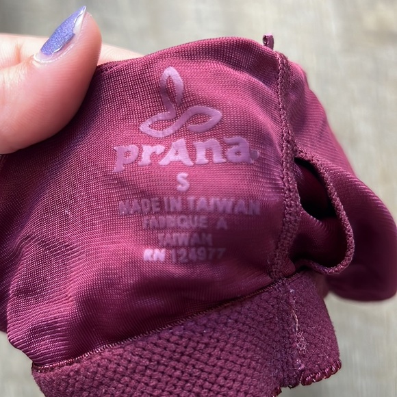 PrAna Purple Workout Top SZ S - Picture 4 of 4